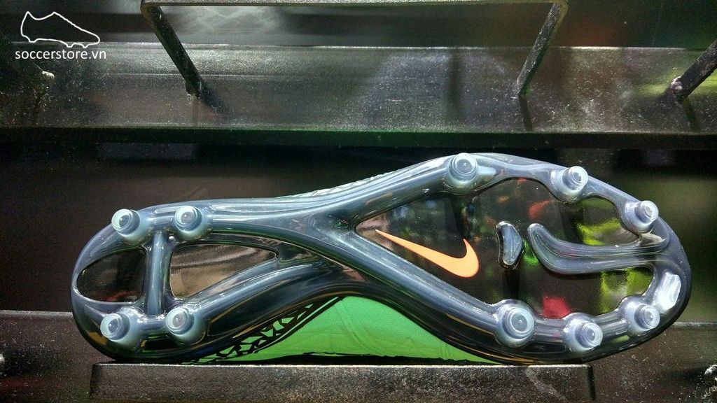 nike hypervenom phinish 2 silver